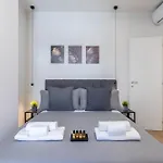 Lejlighed Viareggio-elegant Flat Free-parking Sea 900 Mt