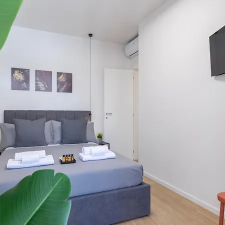 Апартаменти Viareggio-elegant Flat Free-parking Sea 900 Mt