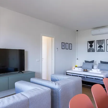 Διαμέρισμα Viareggio-elegant Flat Free-parking Sea 900 Mt *