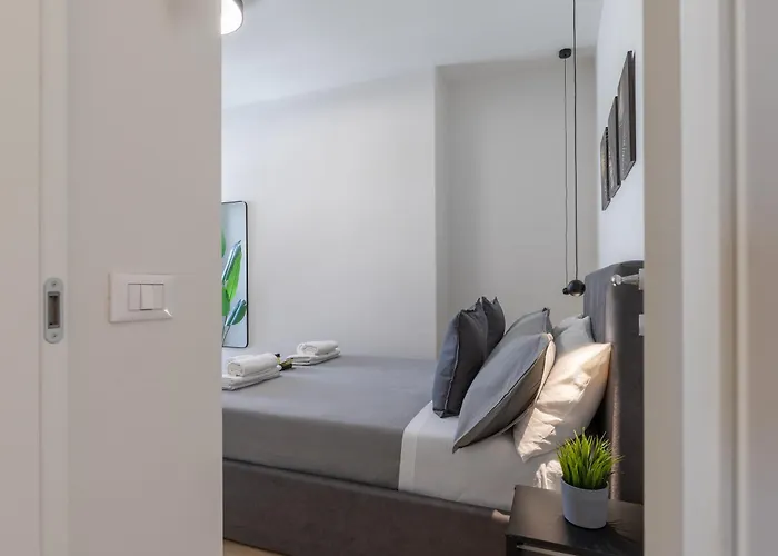 Διαμέρισμα Viareggio-elegant Flat Free-parking Sea 900 Mt