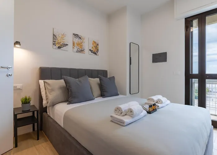 Viareggio-elegant Flat Free-parking Sea 900 Mt Διαμέρισμα Βιαρέτζιο