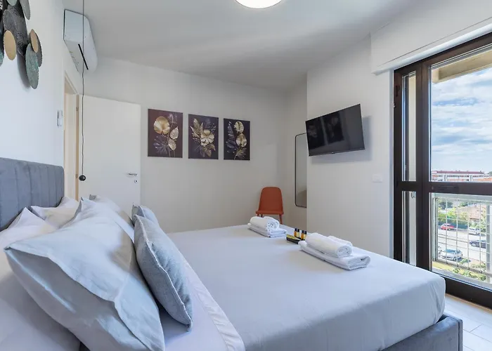 Διαμέρισμα Viareggio-elegant Flat Free-parking Sea 900 Mt Βιαρέτζιο