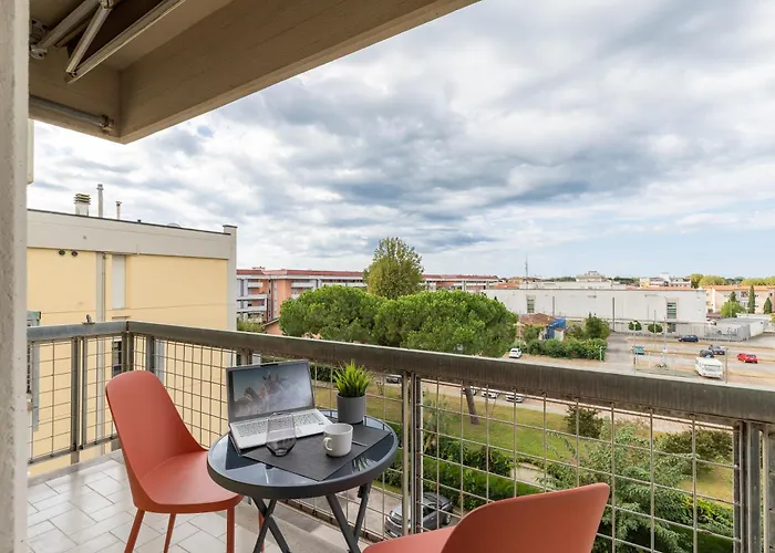 Διαμέρισμα Viareggio-elegant Flat Free-parking Sea 900 Mt Βιαρέτζιο