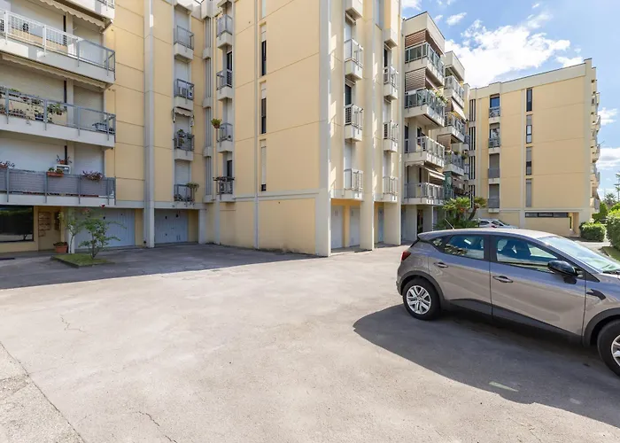 Διαμέρισμα Viareggio-elegant Flat Free-parking Sea 900 Mt Βιαρέτζιο